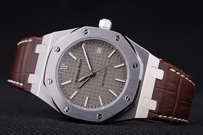 Audemars Piguet Royal Oak Watches 3369 - Image 3