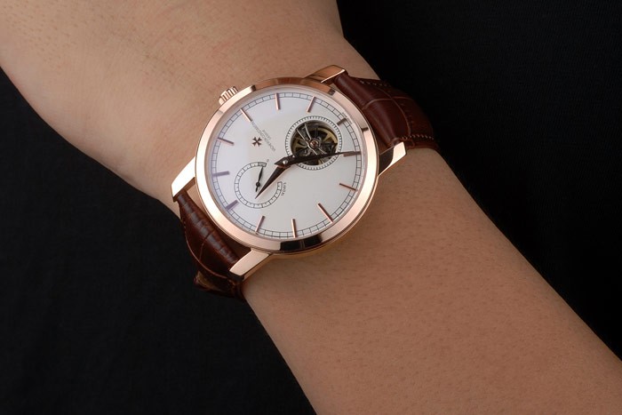 Vacheron Constantin Luxury Leather Watch 80166 - Image 2