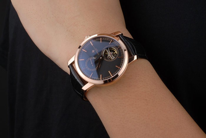 Vacheron Constantin Luxury Leather Watch 80167 - Image 2