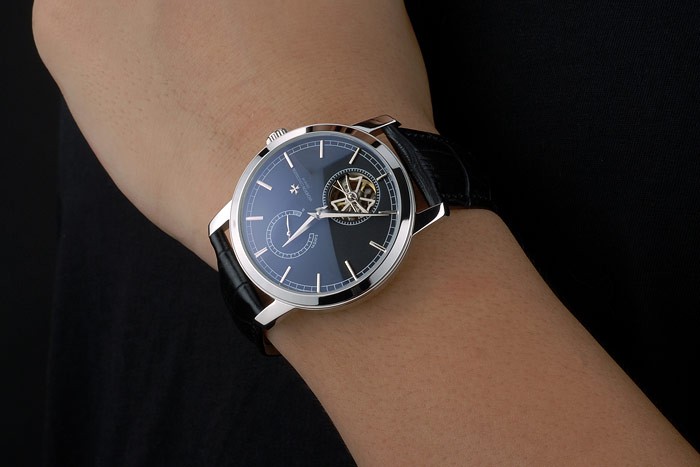 Vacheron Constantin Luxury Leather Watch 80170 - Image 2