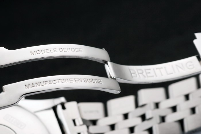 Breitling Chronomat Watches 3526 - Image 3