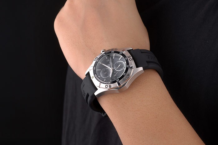 Tag Heuer Aquaracer Tachymeter Bezel Black Dial Black Rubber Strap - Image 7