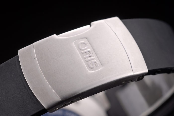 Oris Limited Edition Carlos Coste Black Rubber Strap 7893 - Image 5