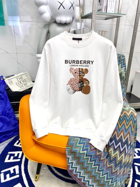 Replica Burberry 95573 Men Fashion Hoodies 2 Replica Burberry 95573 Men Fashion Hoodies 2