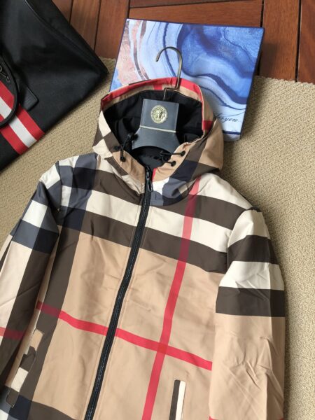 Replica Burberry 24512 Men Fashion Jackets