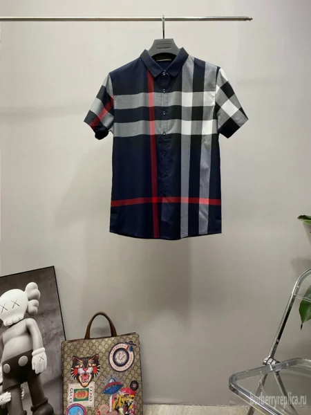 Replica Burberry 533 Fashion Men Shirt Replica Burberry 533 Fashion Men Shirt