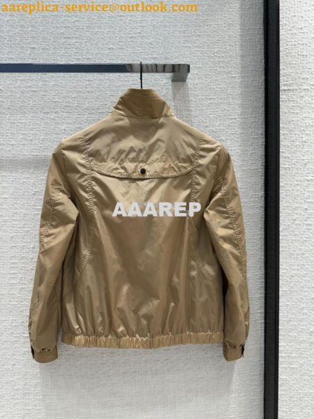 Replica Burberry 24ss Vintage-Inspired Plaid Zip-Up Sun Protection Jacket beige Replica Burberry 24ss Vintage-Inspired Plaid Zip-Up Sun Protection Jacket beige